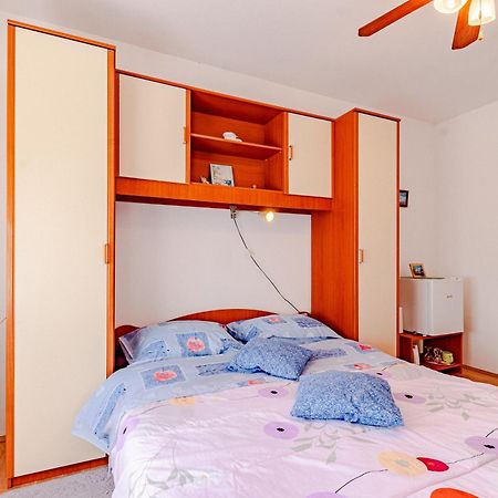 Apartments And Rooms With Parking Space Mali Ston Pokoj fotografie